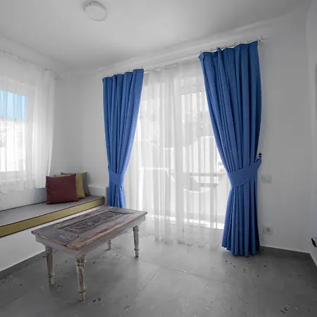 Casa De Nova Hotel *