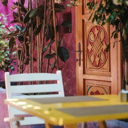 Hotel Casa De Nova *
